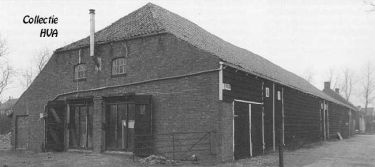 De monumentale schuur van het Hof Brakenburg zal hoogstwaarschijnlijk worden gesloopt.